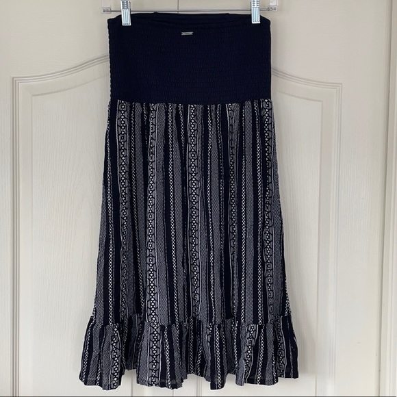 Ripzone Women’s Strapless Dress Medium - Picture 3 of 9